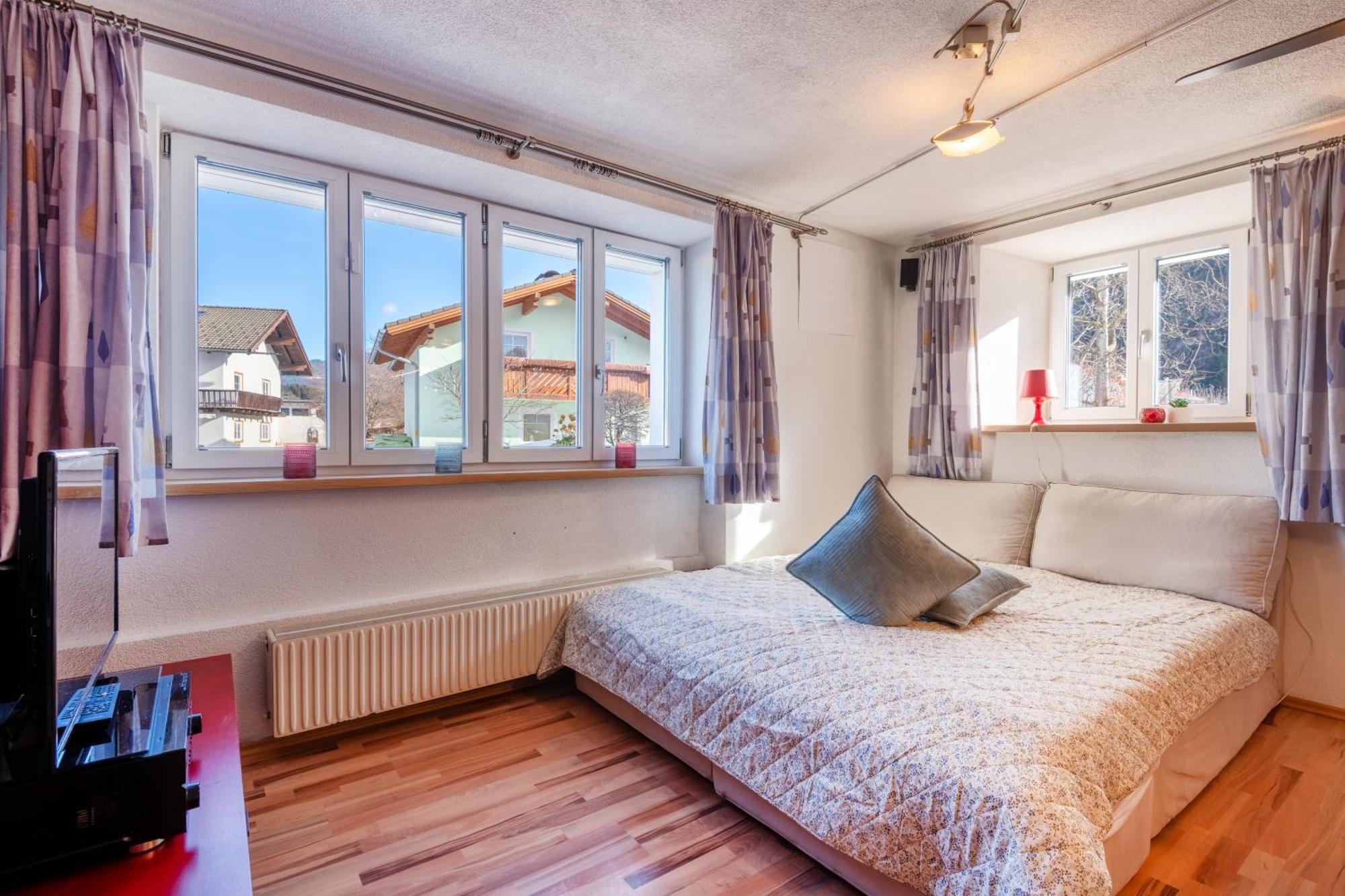 Apartmenthaus Ehrenberg Ehenbichl Buitenkant foto