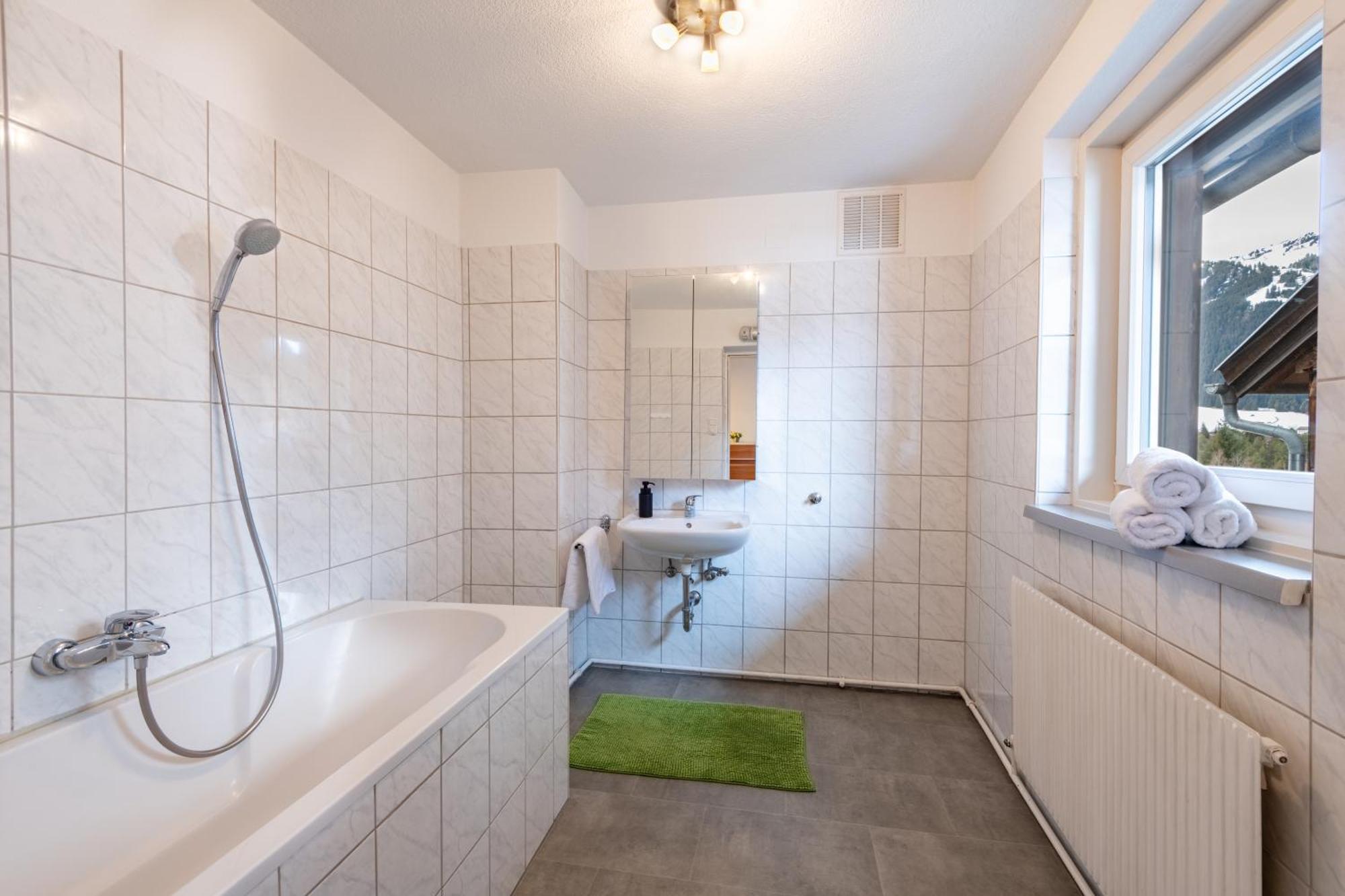 Apartmenthaus Ehrenberg Ehenbichl Buitenkant foto